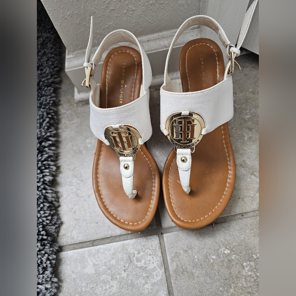 White Tommy Hilfiger wedge sandals size 6.5 - Picture 8 of 8